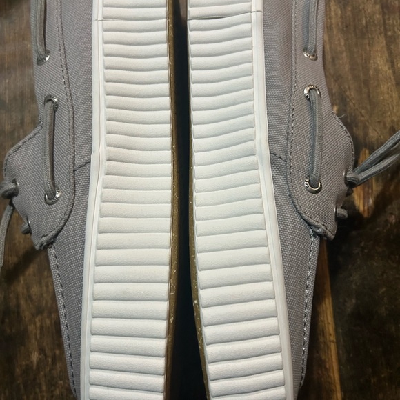 Sperry Women's, Gray & White Pier Wave Boat Platform Sneaker Size 6.5 NWOB - Picture 4 of 9
